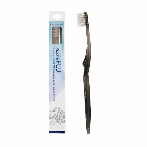 Mizuha Fuji minkštas dantų šepetėlis su lavos rūdos mineralais, juodas, 1 vnt.